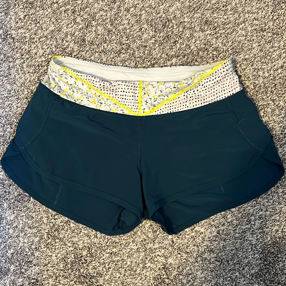 Lululemon Speed Up shorts